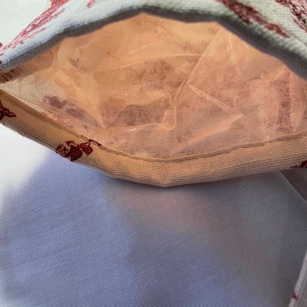 Smalll Gift/Jewelry Cloth Pouch - Picture 3 of 3